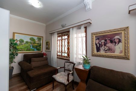 Casa para alugar com 170m², 5 quartos e 4 vagas Casa para alugar com 170m², 5 quartos e 4 vagas SALA DE ENTRADA