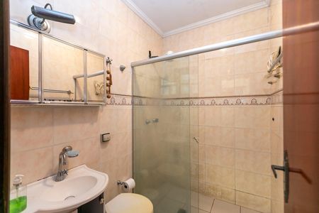 Casa para alugar com 170m², 5 quartos e 4 vagas Casa para alugar com 170m², 5 quartos e 4 vagasBANHEIRO SOCIAL