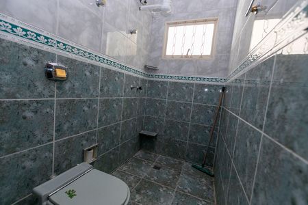 Casa para alugar com 170m², 5 quartos e 4 vagas Casa para alugar com 170m², 5 quartos e 4 vagasBANHEIRO QUARTO Nº 5 - SUITE