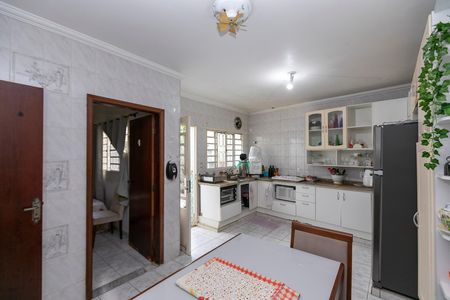 COZINHA + SALA DE JANTAR de casa para alugar com 5 quartos, 170m² em Ponte Preta, Campinas