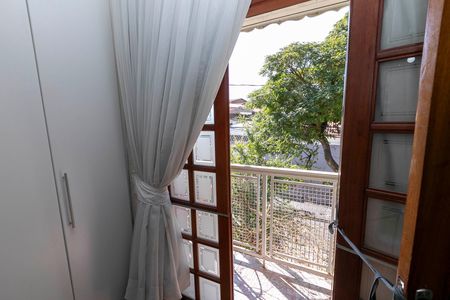 Casa para alugar com 170m², 5 quartos e 4 vagas Casa para alugar com 170m², 5 quartos e 4 vagasVARANDA QUARTO Nº 4 - SUITE