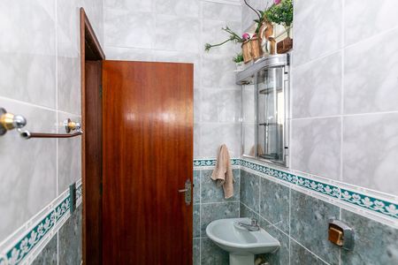 Casa para alugar com 170m², 5 quartos e 4 vagas Casa para alugar com 170m², 5 quartos e 4 vagasBANHEIRO QUARTO Nº 5 - SUITE