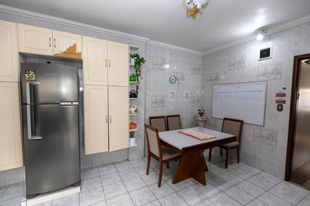 COZINHA + SALA DE JANTAR de casa para alugar com 5 quartos, 170m² em Ponte Preta, Campinas
