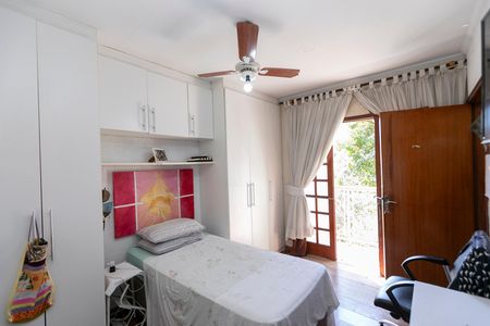 Casa para alugar com 170m², 5 quartos e 4 vagas Casa para alugar com 170m², 5 quartos e 4 vagasQUARTO Nº 4 - SUITE