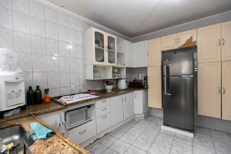 Casa para alugar com 170m², 5 quartos e 4 vagas Casa para alugar com 170m², 5 quartos e 4 vagasCOZINHA + SALA DE JANTAR