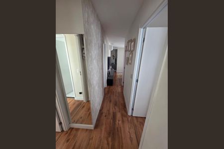 Apartamento à venda com 82m², 3 quartos e 1 vaga Apartamento à venda com 82m², 3 quartos e 1 vagaCorredor