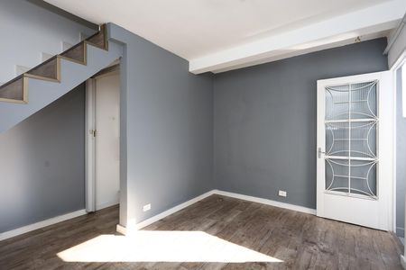 Sala de casa para alugar com 2 quartos, 70m² em Jardim Faria Lima, São Paulo