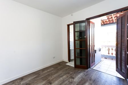 Casa para alugar com 70m², 2 quartos e sem vaga Casa para alugar com 70m², 2 quartos e sem vagasuite
