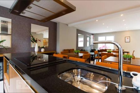 Apartamento para alugar com 48m², 2 quartos e sem vaga Apartamento para alugar com 48m², 2 quartos e sem vagaÁrea comum - Salão de festas