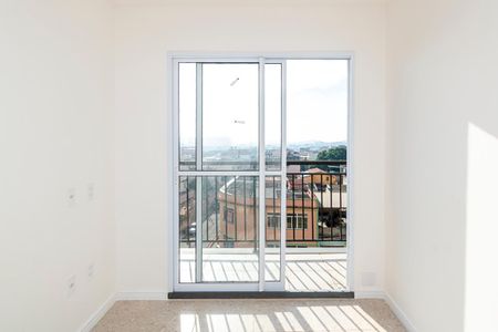Sala de apartamento à venda com 2 quartos, 42m² em Irajá, Rio de Janeiro