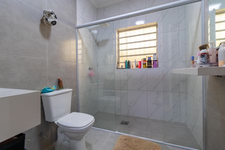 Casa para alugar com 178m², 3 quartos e 3 vagasBanheiro