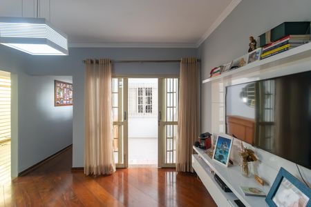 Casa para alugar com 178m², 3 quartos e 3 vagasSala 02