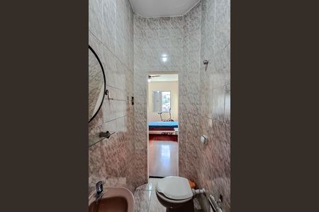 Apartamento para alugar com 90m², 2 quartos e sem vaga Apartamento para alugar com 90m², 2 quartos e sem vagaBanheiro da Suíte