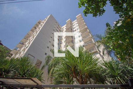 Apartamento à venda com 62m², 2 quartos e 1 vagaFachada