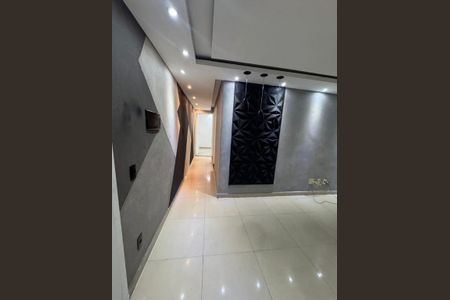 Sala de apartamento para alugar com 2 quartos, 45m² em Realengo, Rio de Janeiro