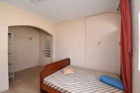 Casa à venda com 342m², 4 quartos e 4 vagasSuíte 2