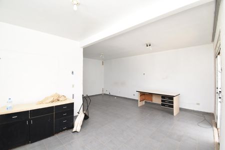 Casa à venda com 342m², 4 quartos e 4 vagasQuarto 2