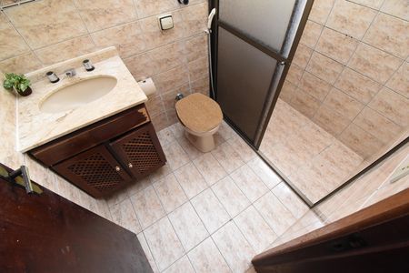 Casa à venda com 342m², 4 quartos e 4 vagasBanheiro da Suíte 3