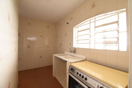 Casa à venda com 342m², 4 quartos e 4 vagasCozinha