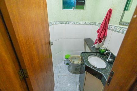 Casa de condomínio à venda com 85m², 2 quartos e 2 vagas Casa de condomínio à venda com 85m², 2 quartos e 2 vagaslavabo