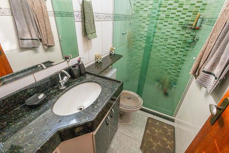 Casa de condomínio à venda com 85m², 2 quartos e 2 vagas Casa de condomínio à venda com 85m², 2 quartos e 2 vagasbanheiro