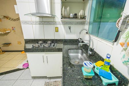cozinha de casa de condomínio à venda com 2 quartos, 85m² em Cenaculo, Belo Horizonte