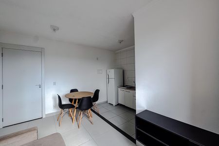 Apartamento para alugar com 28m², 1 quarto e 1 vaga Apartamento para alugar com 28m², 1 quarto e 1 vagaSala