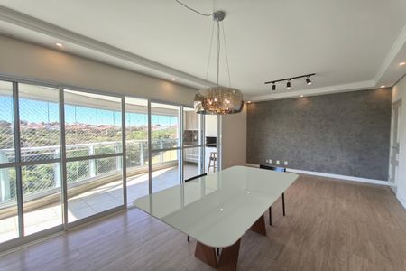 Apartamento para alugar com 133m², 3 quartos e 3 vagas Apartamento para alugar com 133m², 3 quartos e 3 vagasSala de Jantar