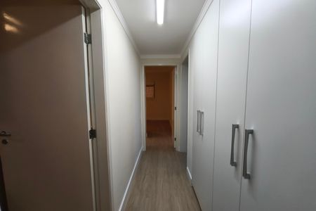 Apartamento para alugar com 133m², 3 quartos e 3 vagas Apartamento para alugar com 133m², 3 quartos e 3 vagasCorredor - Quartos