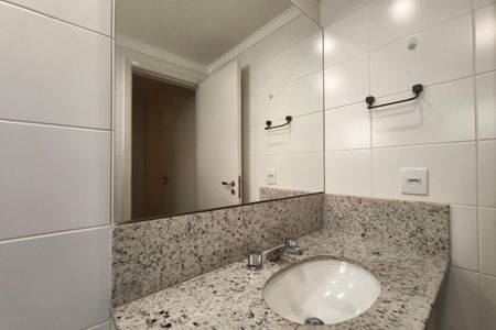 Apartamento para alugar com 133m², 3 quartos e 3 vagas Apartamento para alugar com 133m², 3 quartos e 3 vagasBanheiro Social