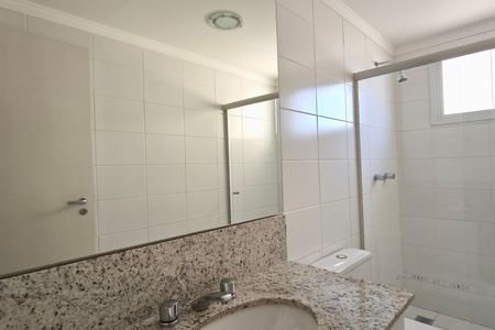 Apartamento para alugar com 133m², 3 quartos e 3 vagas Apartamento para alugar com 133m², 3 quartos e 3 vagasBanheiro Suíte