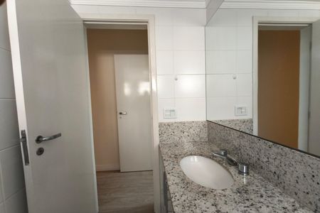 Apartamento para alugar com 133m², 3 quartos e 3 vagas Apartamento para alugar com 133m², 3 quartos e 3 vagasBanheiro Suíte