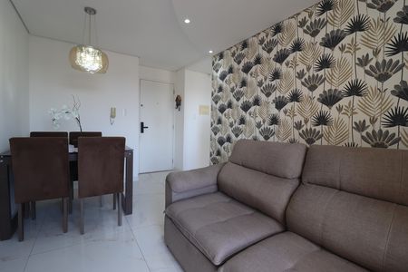 Sala de apartamento à venda com 1 quarto, 48m² em Parque Jaçatuba, Santo André