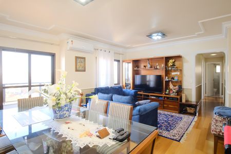 Sala de apartamento à venda com 4 quartos, 124m² em Vila Carrão, São Paulo