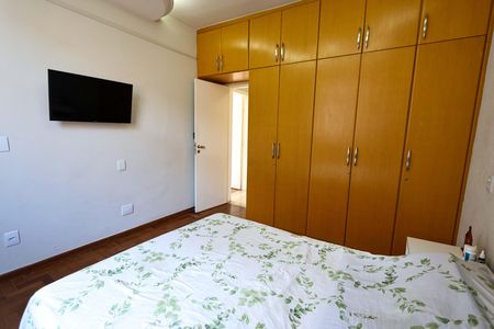 Apartamento à venda com 220m², 4 quartos e 3 vagasQuarto Suíte