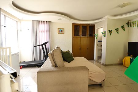 Apartamento à venda com 220m², 4 quartos e 3 vagasSala da Cobertura