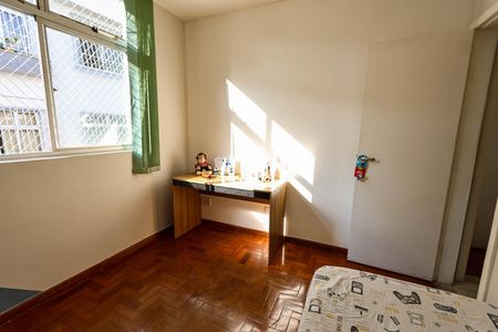 Apartamento à venda com 220m², 4 quartos e 3 vagasQuarto 3