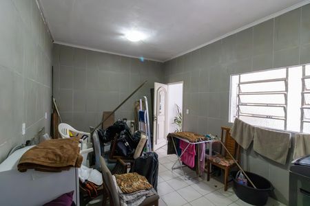 Casa à venda com 220m², 3 quartos e 2 vagasQuarto de Serviço