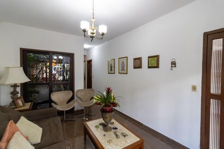 Sala de casa à venda com 3 quartos, 220m² em Jardim Botânico, Porto Alegre