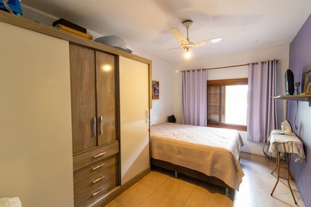 Casa à venda com 220m², 3 quartos e 2 vagasQuarto 1