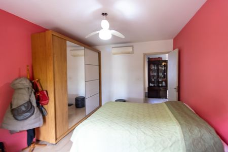 Casa à venda com 220m², 3 quartos e 2 vagasQuarto 2