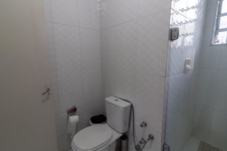 Casa à venda com 220m², 3 quartos e 2 vagasBanheiro da Suíte
