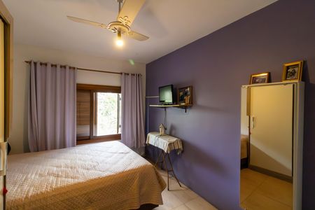 Casa à venda com 220m², 3 quartos e 2 vagasQuarto 1
