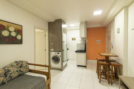 Apartamento à venda com 33m², 1 quarto e sem vaga Apartamento à venda com 33m², 1 quarto e sem vagaSala/Cozinha