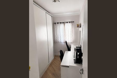 Quarto de apartamento à venda com 2 quartos, 56m² em Jardim Santo Antônio, Santo André