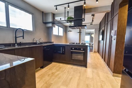 Apartamento à venda com 200m², 4 quartos e 3 vagas Apartamento à venda com 200m², 4 quartos e 3 vagasCozinha