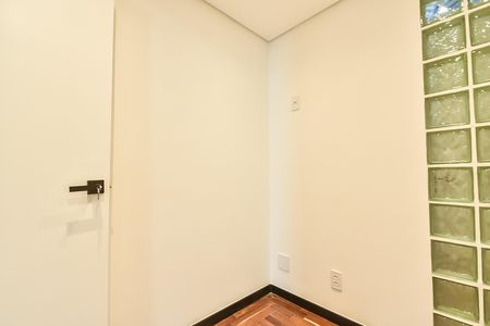 Apartamento à venda com 200m², 4 quartos e 3 vagas Apartamento à venda com 200m², 4 quartos e 3 vagasQuarto 3