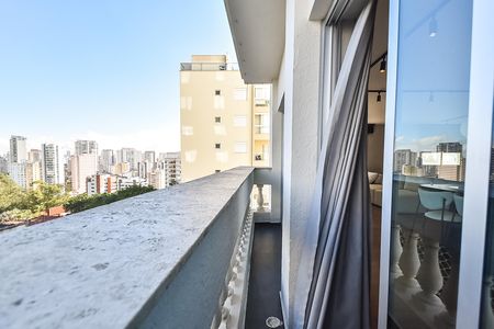 Varanda da sala de apartamento à venda com 4 quartos, 200m² em Aclimação, São Paulo