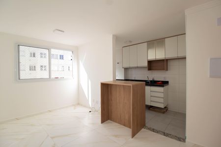Sala de apartamento para alugar com 2 quartos, 43m² em Jardim Iris, São Paulo