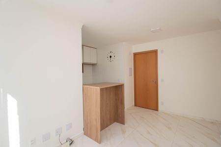 Sala de apartamento para alugar com 2 quartos, 43m² em Jardim Iris, São Paulo